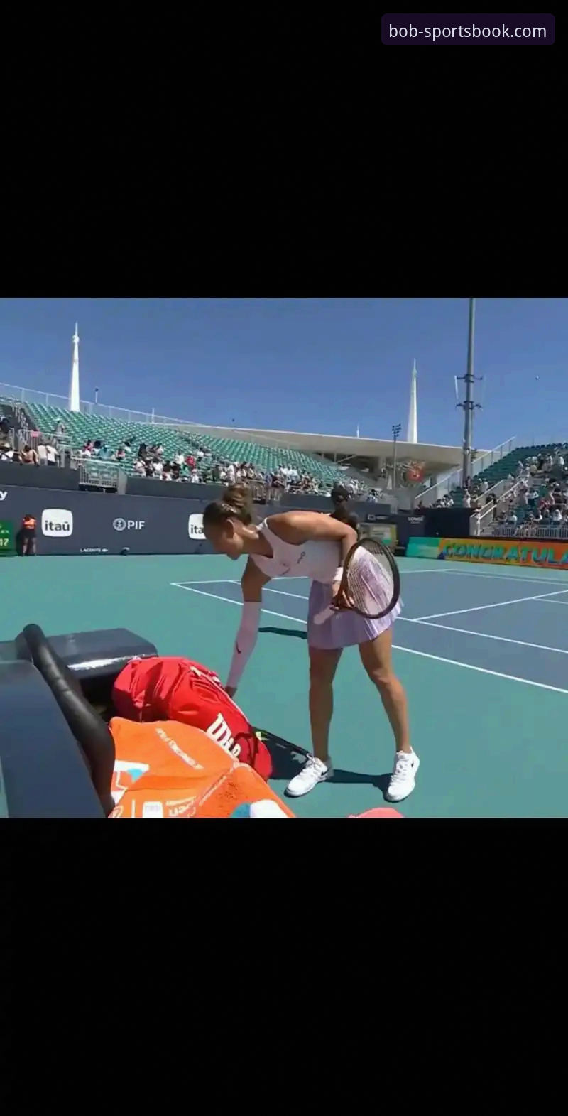 bob体育体验如何评测 当顶尖球员被困迪拜,如何通过半岛BOB体育洞察网球赛事的瞬息万变?